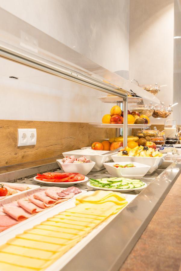 Ammi Hotel Garni إنينغ ام أميرسي المظهر الخارجي الصورة